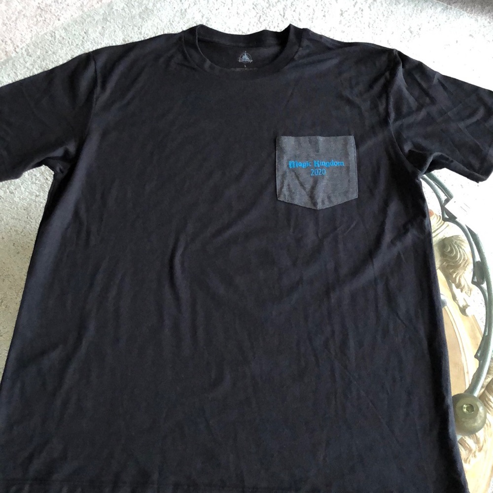 Disney’s Villains After Hours Party SS T-Shirt - Picture 4 of 6